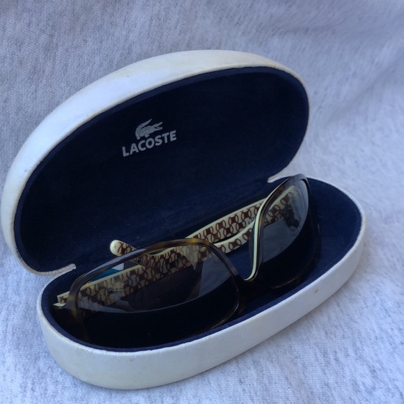 Lacoste tortoiseshell sunglasses - Picture 10 of 11